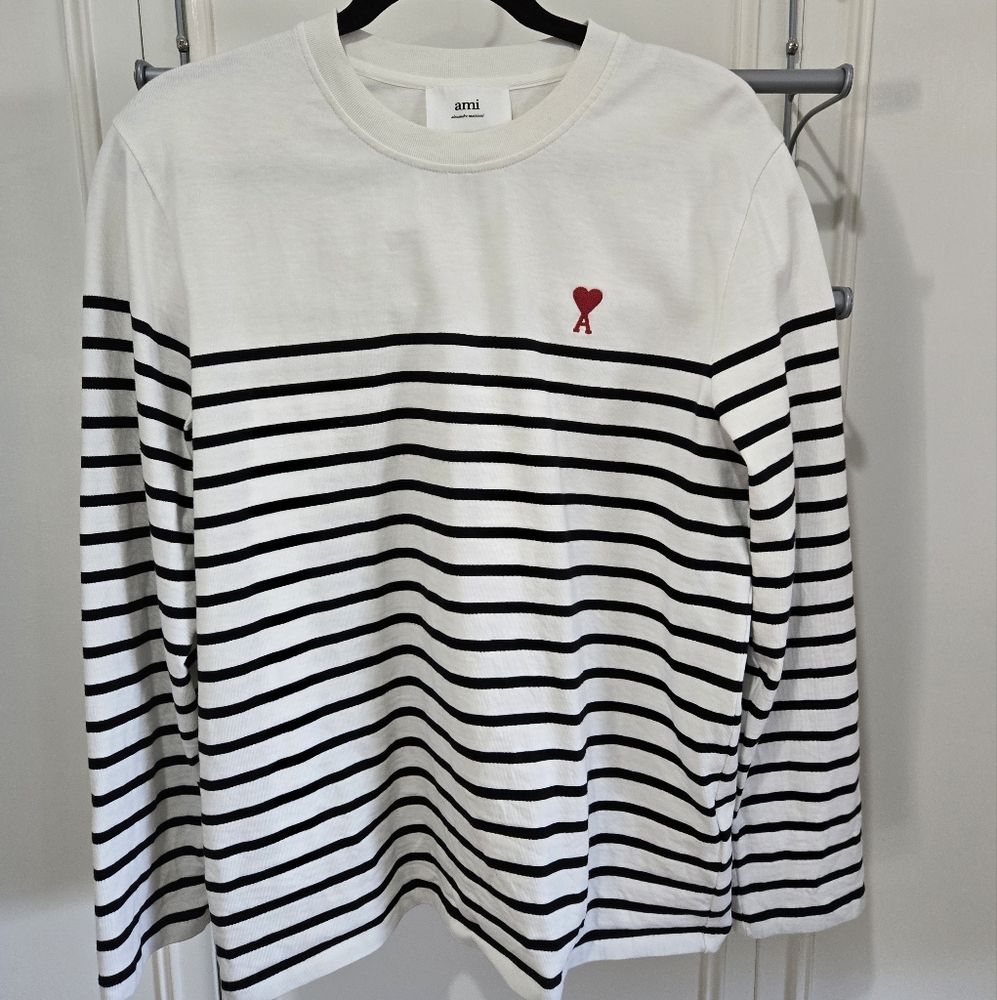 AMI Paris White Navy Stripe Long Sleeve Medium